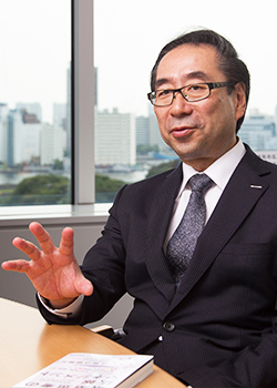 三浦 健太郎 氏
