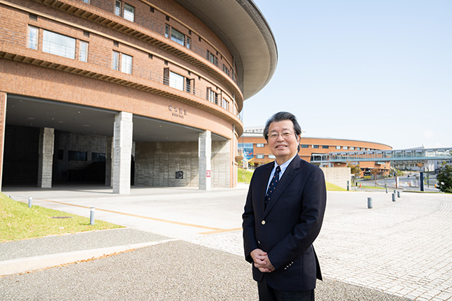 自律性のある組織づくりを図る九州大学